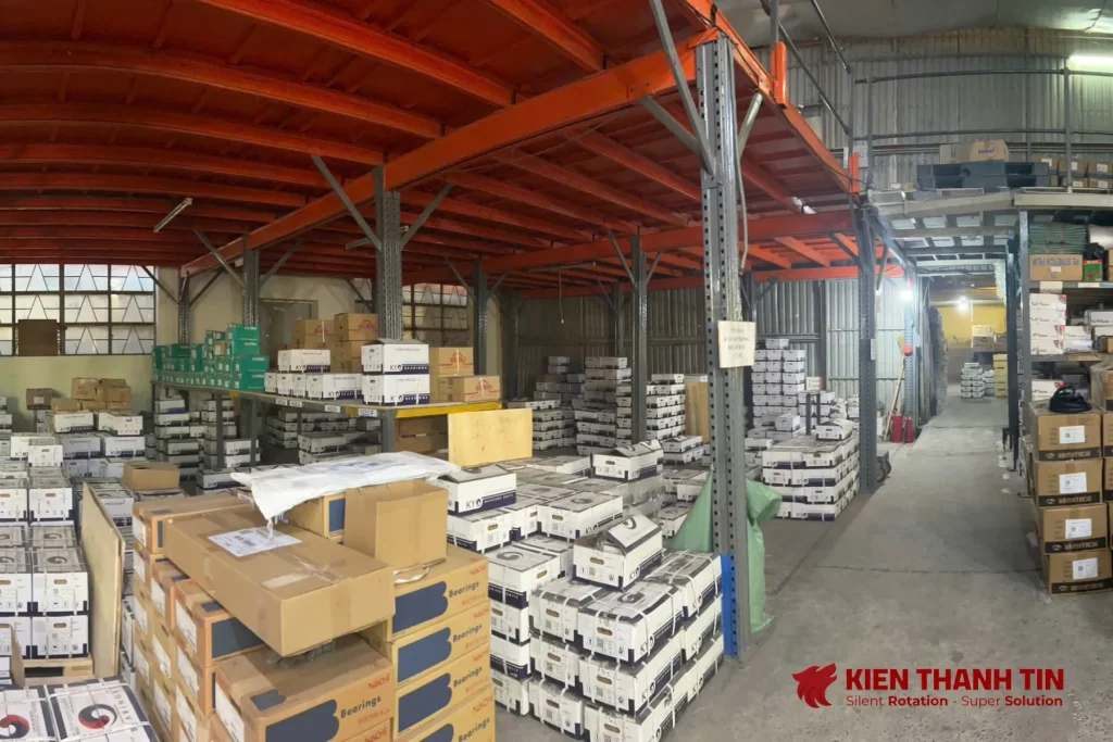 Tổng kho với 2500 SKU vòng bi, bạc đạn, gối đỡ